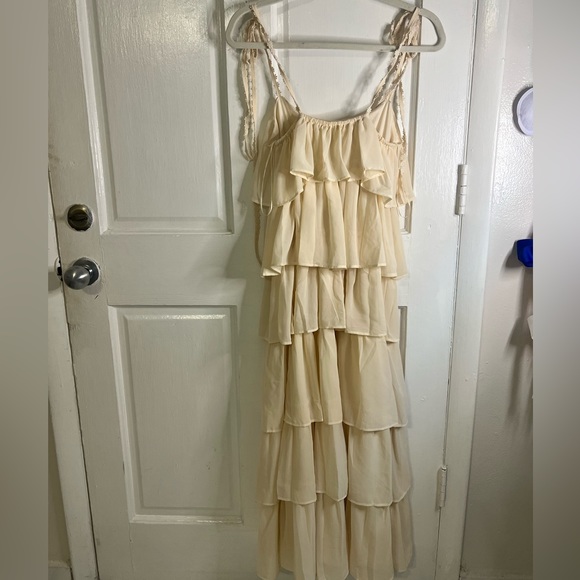 Ohm Boutique cream Tiered Dress |size Small - Picture 6 of 7